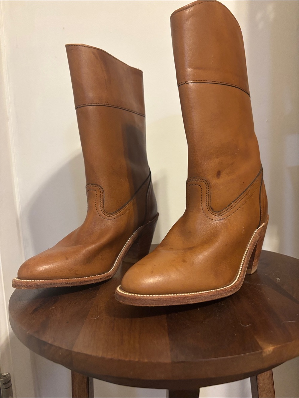 Frye 70s Vintage Tan Leather Mid-Calf Western Boots - Picture 5 of 12